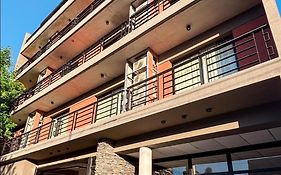 Glo Apart Hotel